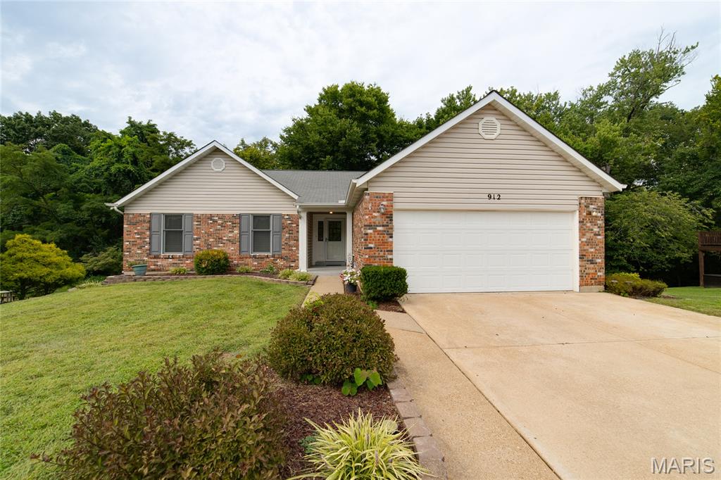 Photo of 912 Gastorf Place Florissant MO 63031