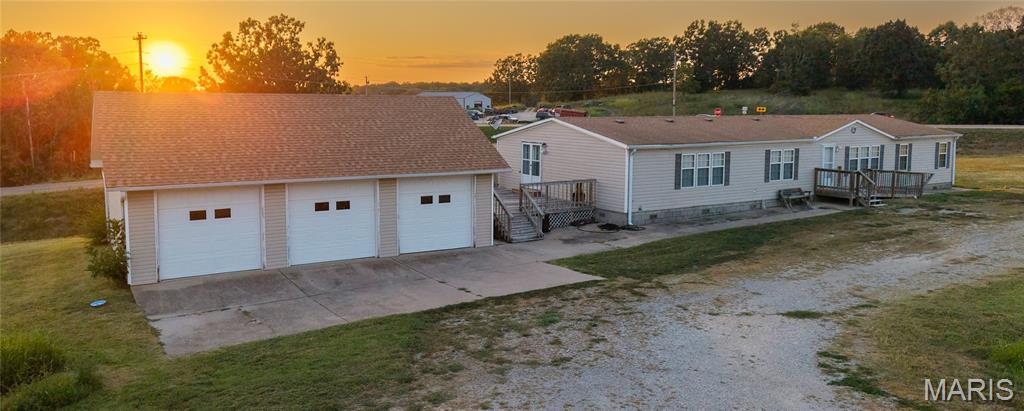 Photo of 10135 County Road 8010 West Plains MO 65775