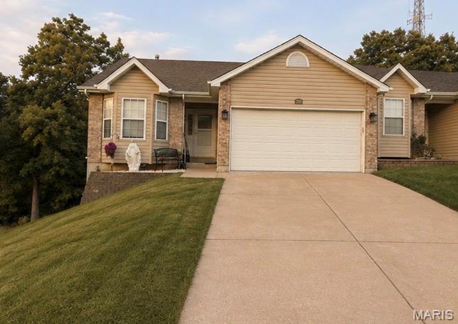 Photo of 200 Meadowview Drive Warrenton MO 63383