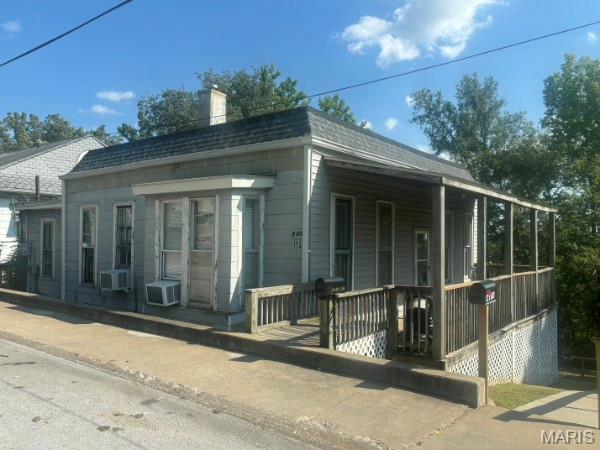 Photo of 122-124 N Arch Street Hannibal MO 63401