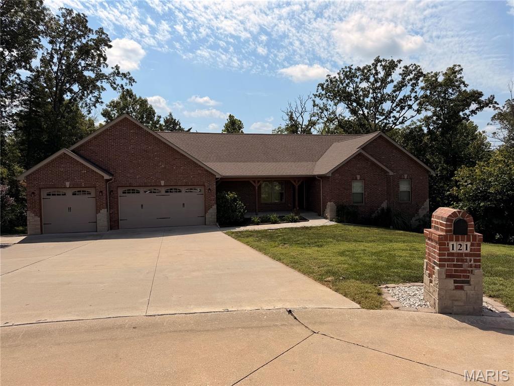 Photo of 121 Cherry Hills Court #121 Washington MO 63090