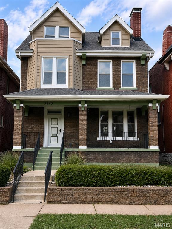 Photo of 5849 De Giverville Avenue St Louis MO 63112