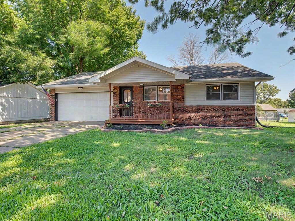 Photo of 1904 Teal Drive Kirksville MO 63501