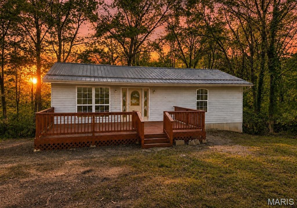 Photo of 13546 E Sunrise Lake Drive De Soto MO 63020