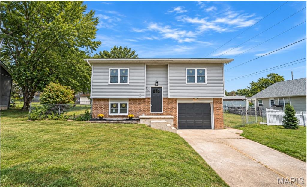 Photo of 106 Belmont Drive Rolla MO 65401