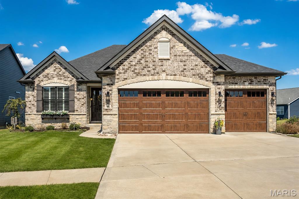 Photo of 105 Royal Inverness Parkway Dardenne Prairie MO 63368