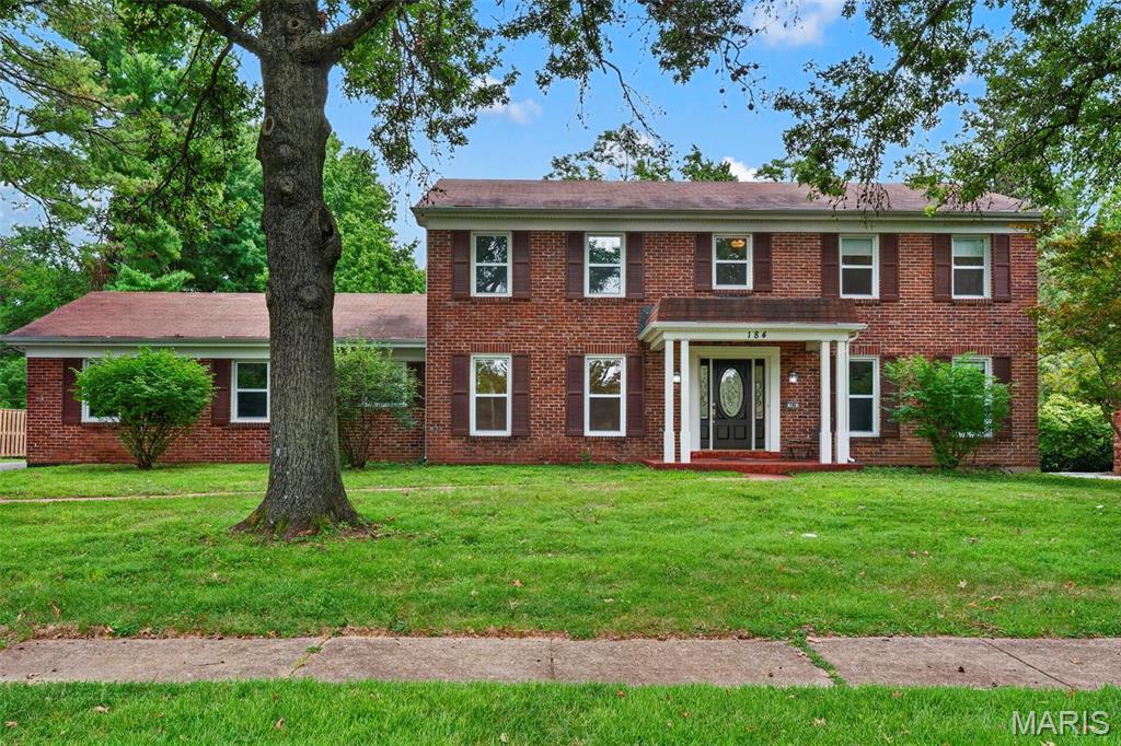 Photo of 184 Gunston Hall Court Chesterfield MO 63017