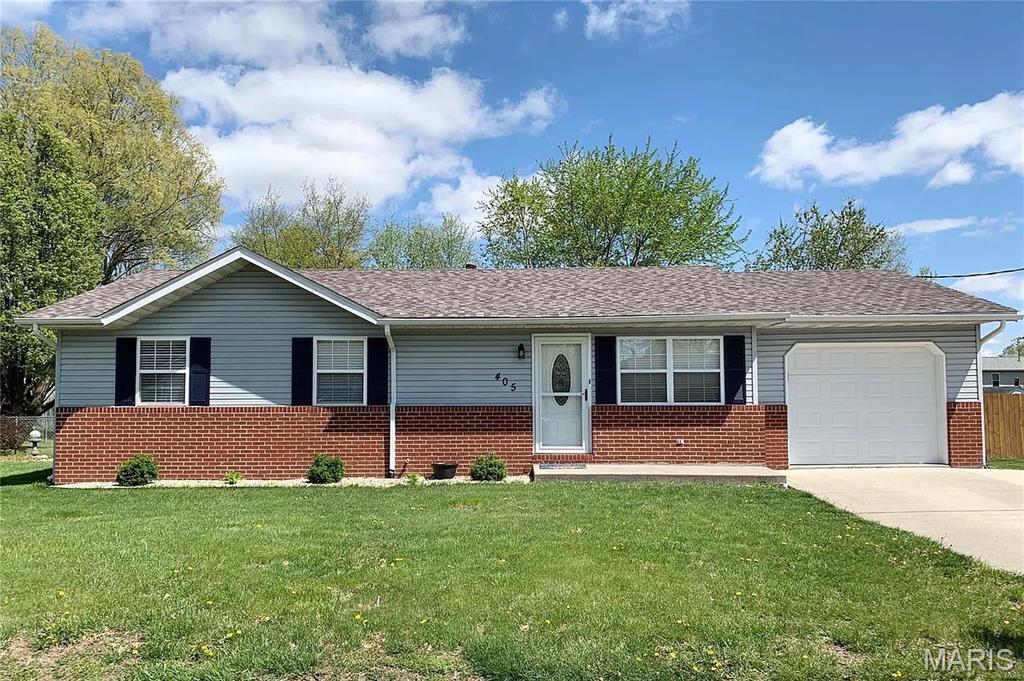 Photo of 405 Ackerman Place Troy IL 62294