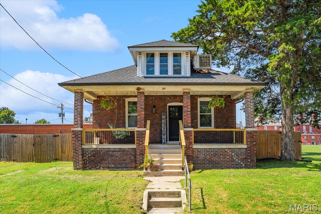 Photo of 113 Mascoutah Avenue Belleville IL 62220