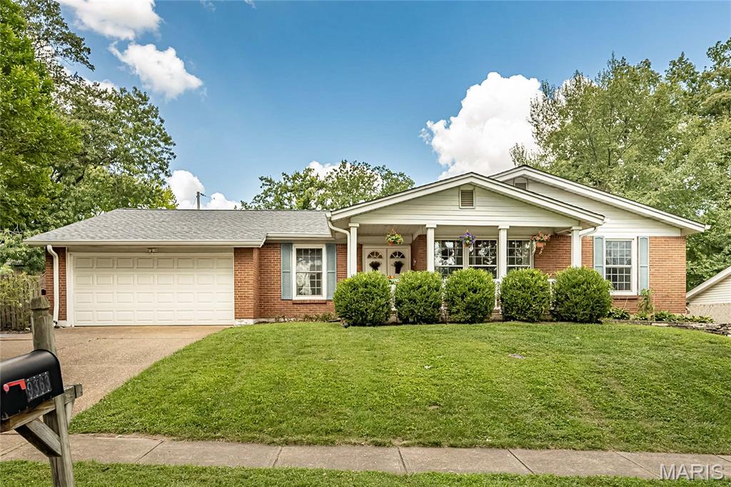 Photo of 9363 Hazelridge Drive Sunset Hills MO 63126