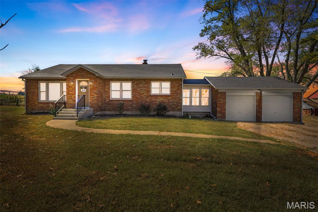 Photo of 5808 & 5802 Highway F Farmington MO 63640