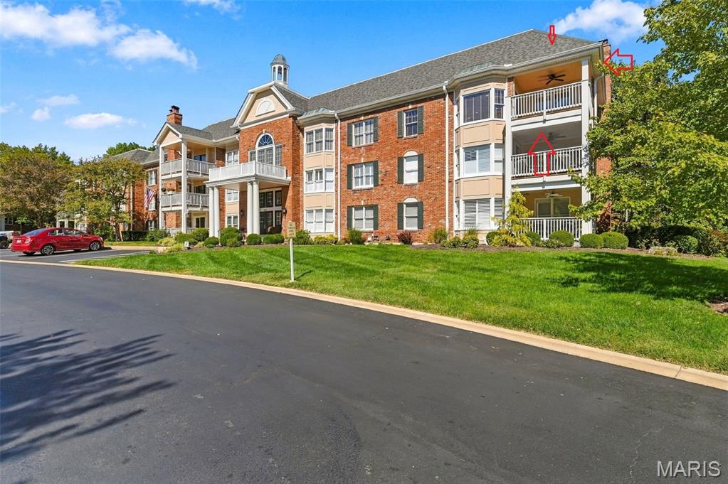 Photo of 208 Ambridge Court #303 Chesterfield MO 63017