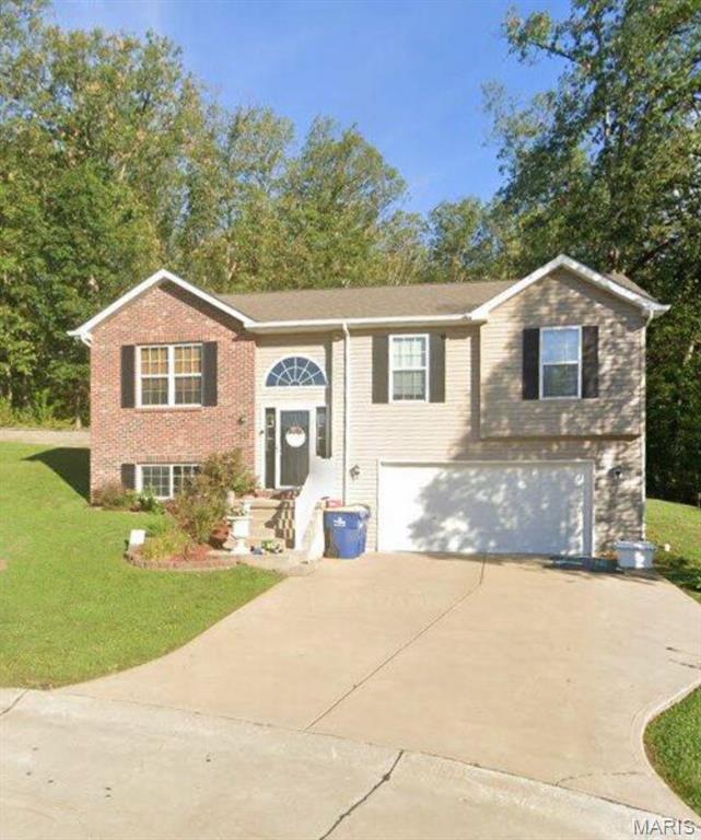 Photo of 313 Silica Drive Festus MO 63028
