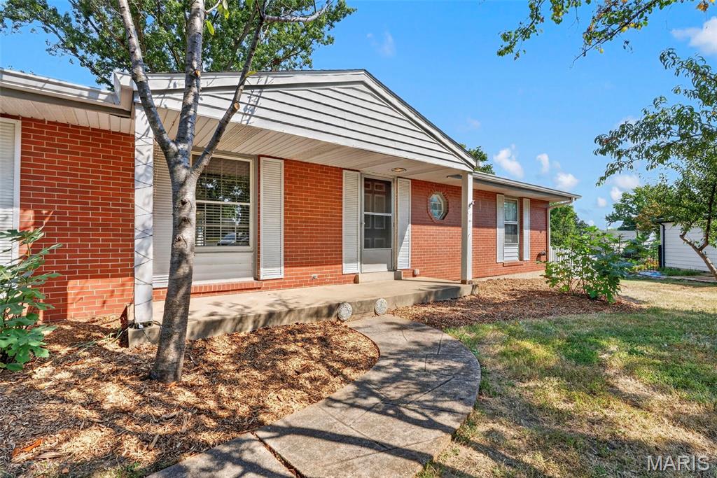 Photo of 17 Dorclin Lane St Louis MO 63128