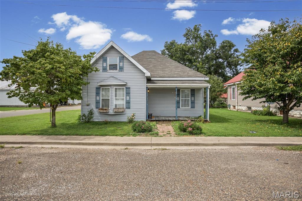 Photo of 106 First Street Pleasant Hill IL 62366