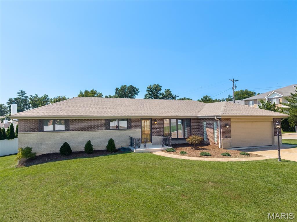 Photo of 4456 Butler Hill Road St Louis MO 63128