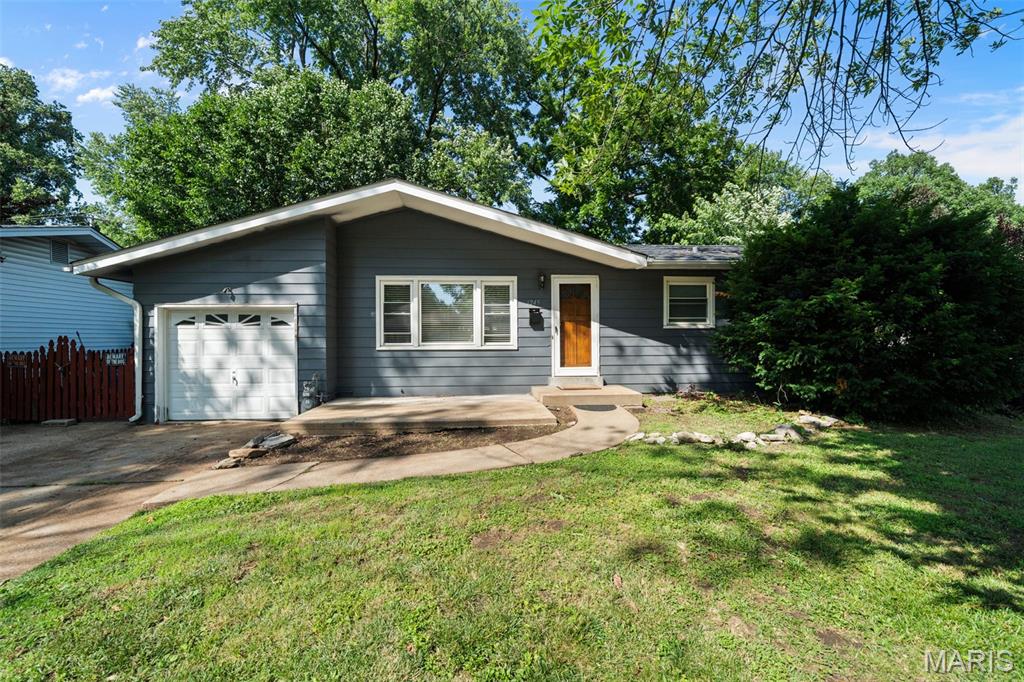 Photo of 1245 Lindsay Lane Florissant MO 63031