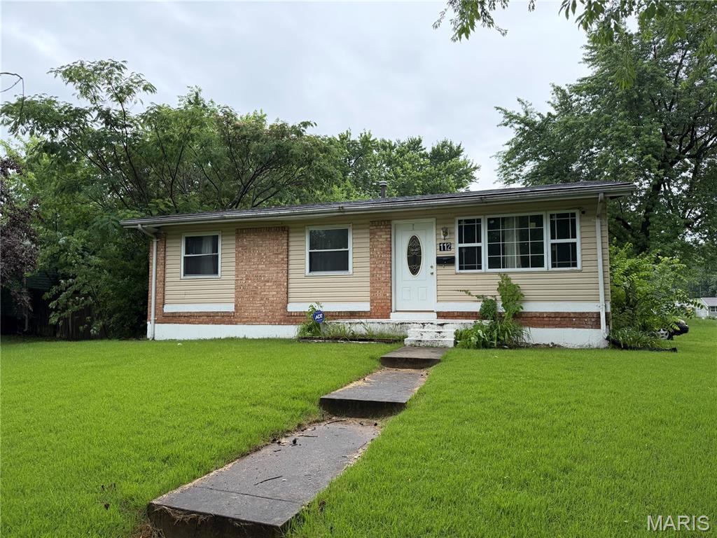 Photo of 112 Dundee Circle St Louis MO 63137
