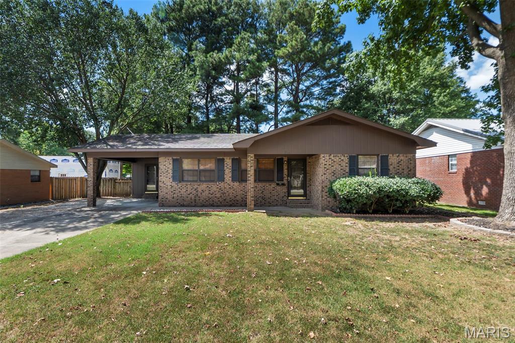 Photo of 613 Jones Street Kennett MO 63857