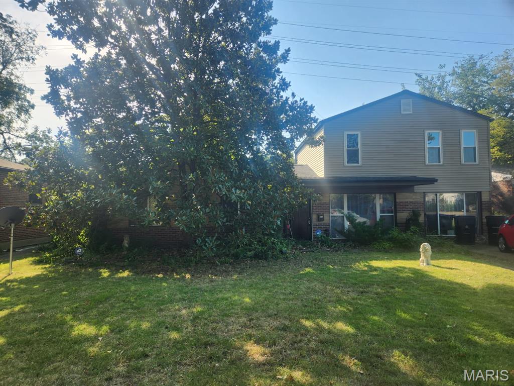 Photo of 8678 Spoon Drive University City MO 63132