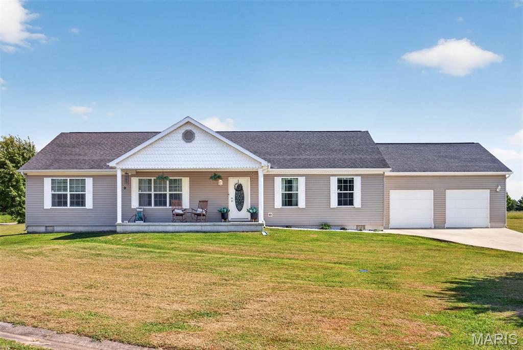 Photo of 3 Algonquin Lane Pocahontas IL 62275