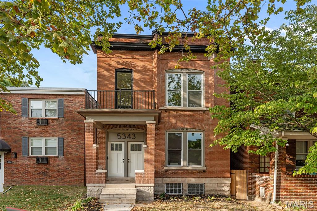 Photo of 5343 Arsenal Street St Louis MO 63139