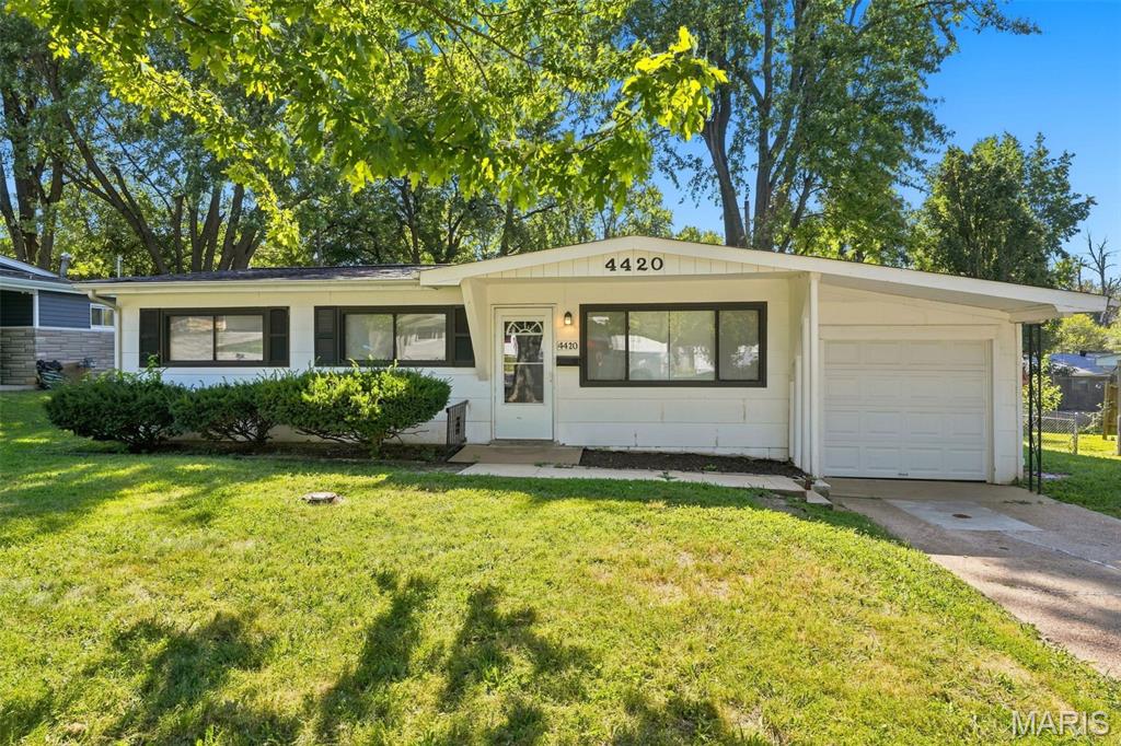 Photo of 4420 Treadway Lane St Louis MO 63134