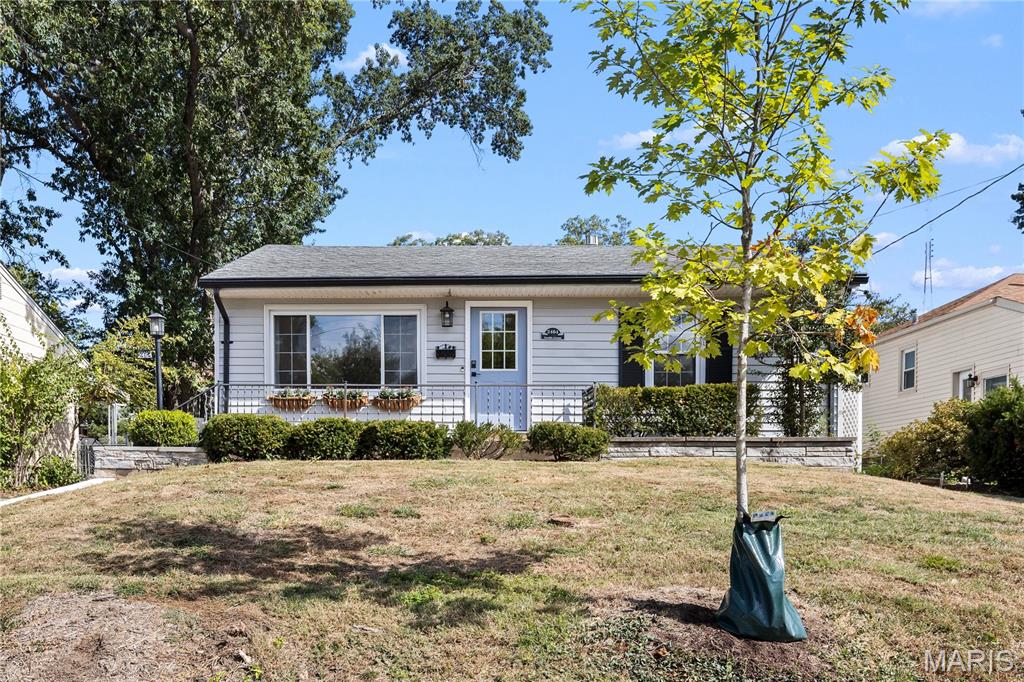 Photo of 2464 Cecelia Avenue Brentwood MO 63144