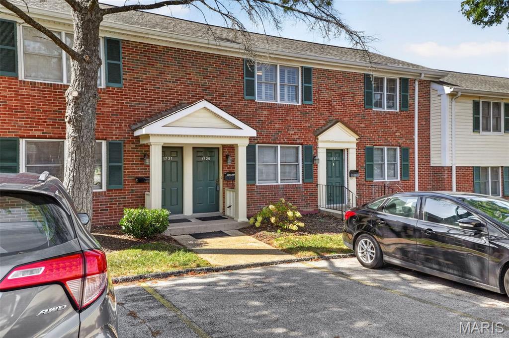 Photo of 1729 Canary Cove Brentwood MO 63144