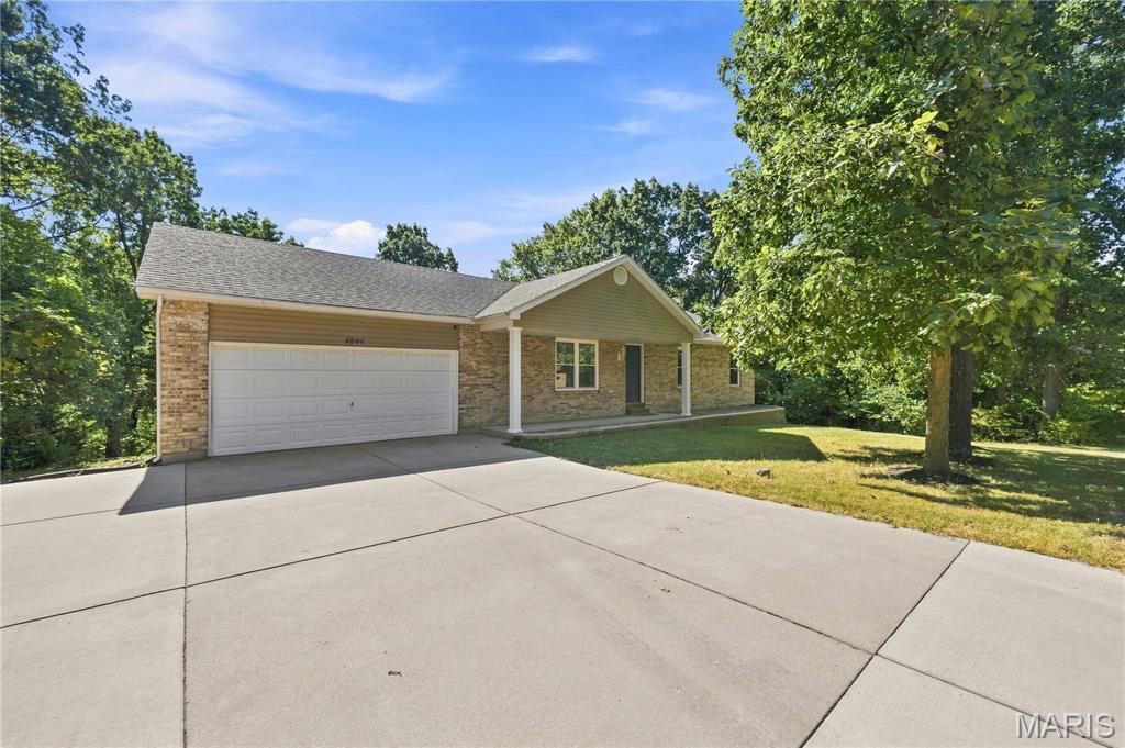 Photo of 4844 Twin Ridge Road House Springs MO 63051