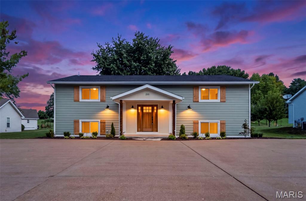 Photo of 200 Park Charles Boulevard S St Peters MO 63376