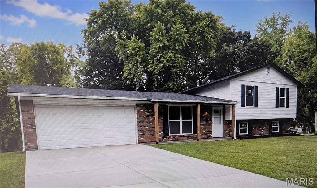 Photo of 18 Craigwood Drive St Peters MO 63376