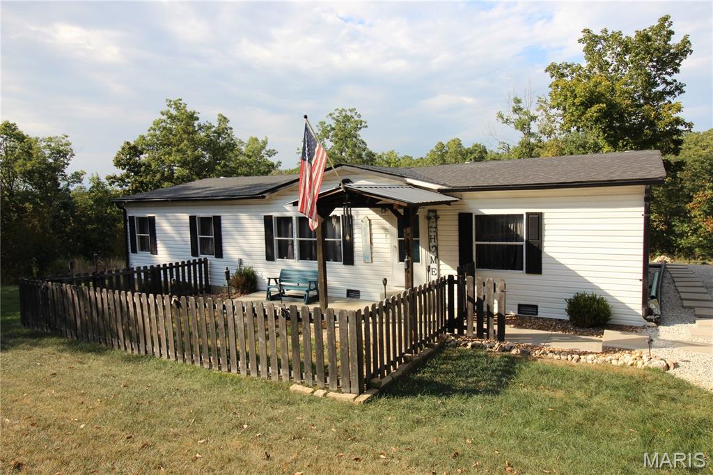 Photo of 409 Cheyenne Lane Wright City MO 63390