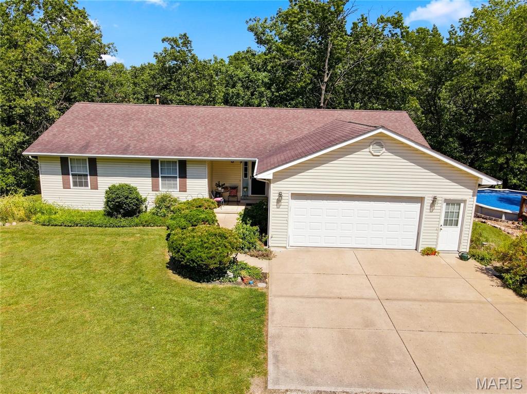 Photo of 31 Fawn Trail Eolia MO 63344