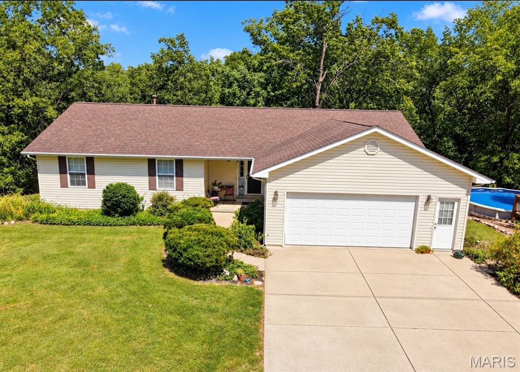 Photo of 31 Fawn Trail Eolia MO 63344
