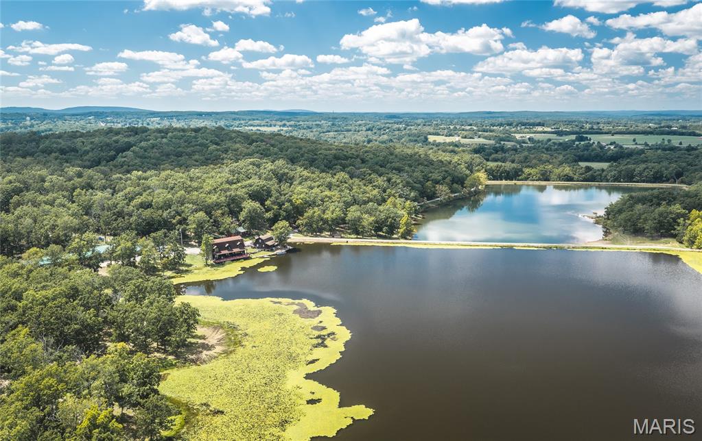 Photo of 805 Vineyard lake Road Bismarck MO 63624