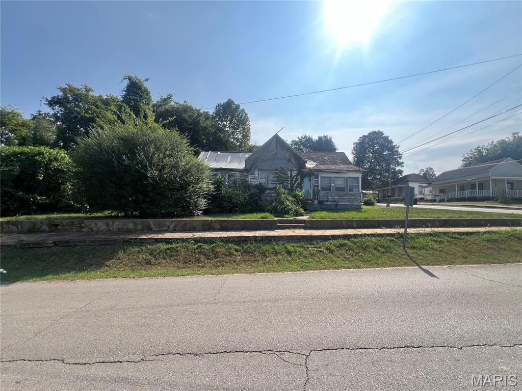Photo of 302 Vine Doniphan MO 63935