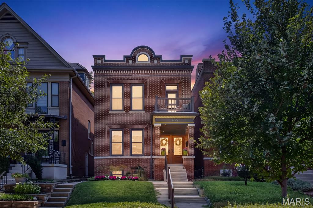Photo of 3956 Russell Boulevard St Louis MO 63110