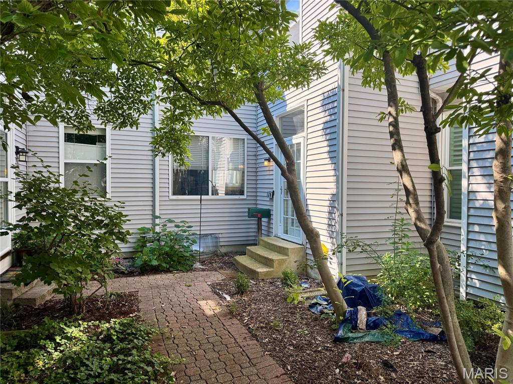 Photo of 5776 Kingsbury Place St Louis MO 63112