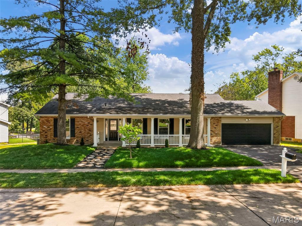 Photo of 1768 Orchard Hill Drive Chesterfield MO 63017