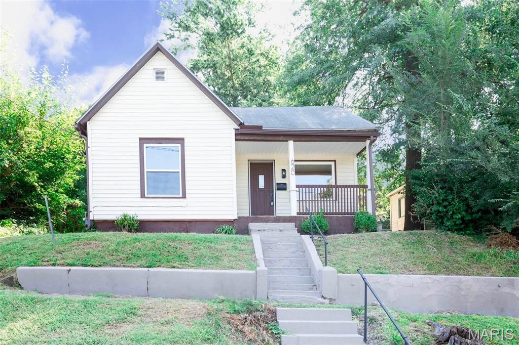 Photo of 620 Hazel Street Hannibal MO 63401