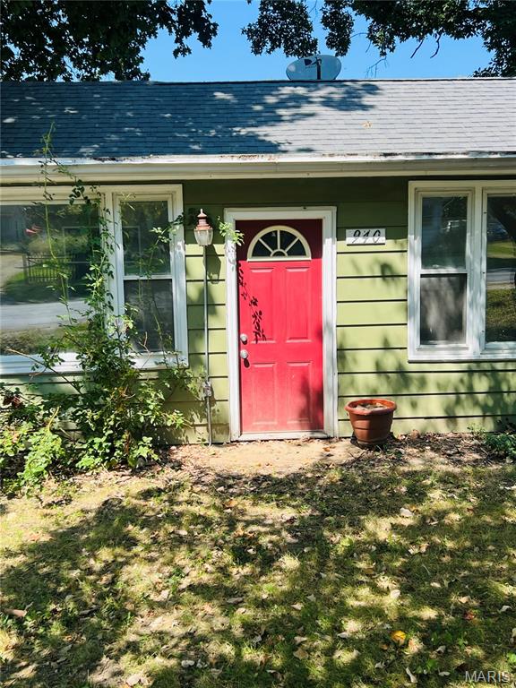 Photo of 940 W Delmar Avenue Godfrey IL 62035