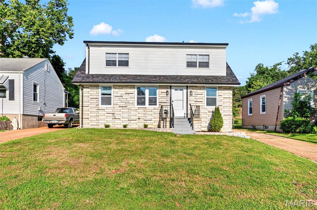 Photo of 4508 Saint Leo Lane St Ann MO 63074