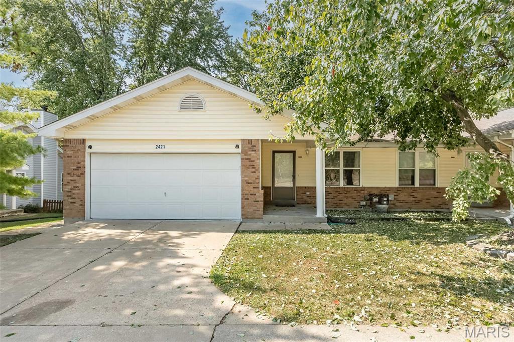Photo of 2421 Muegge Road St Charles MO 63303
