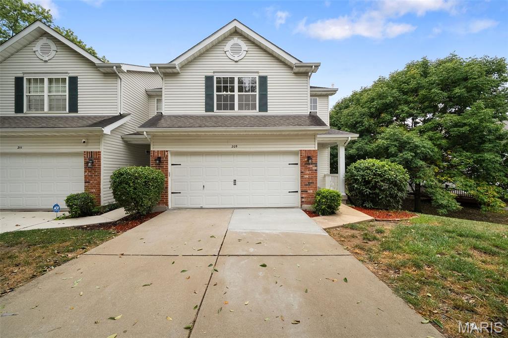 Photo of 209 Waterside Crossing Court St Peters MO 63376