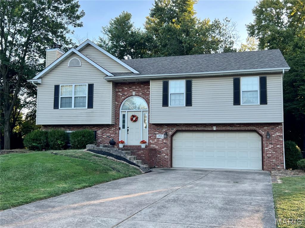 Photo of 2433 Field Point Drive Maryville IL 62062