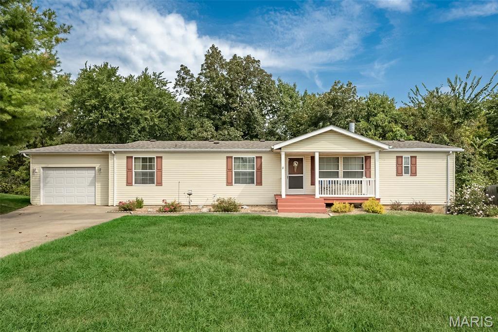 Photo of 218 S Warren Drive Winfield MO 63389