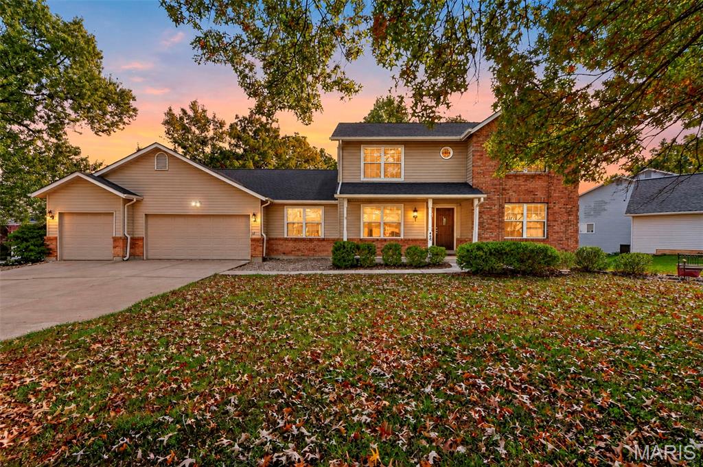 Photo of 465 Fox Trail Drive Lake St Louis MO 63367