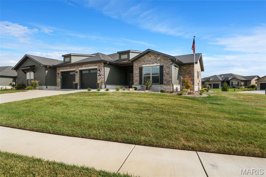 Photo of 1126 Lakeland Avenue O'Fallon IL 62269