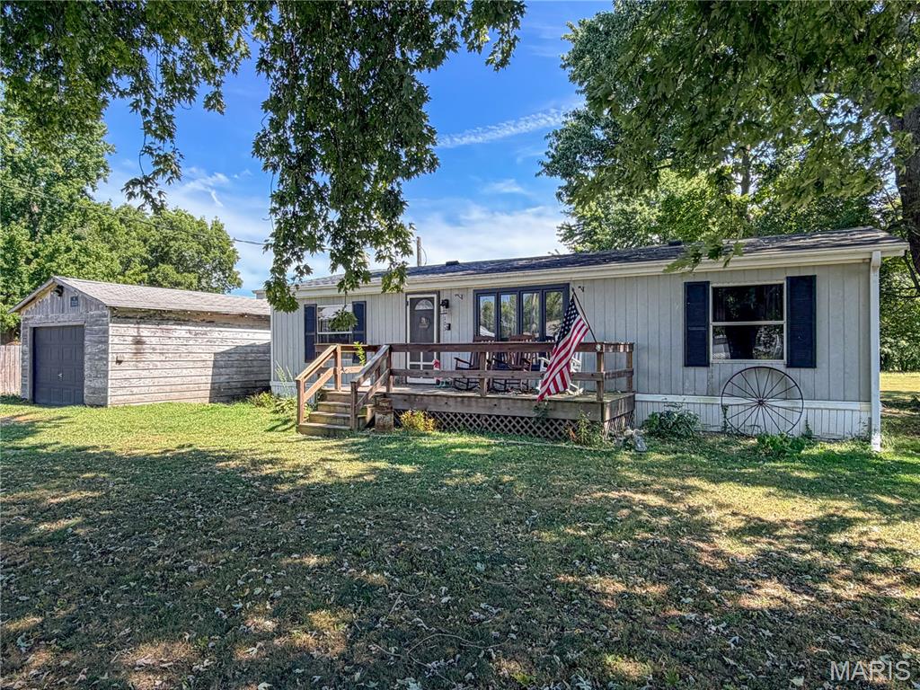 Photo of 105 N Ash Street Coffeen IL 62017